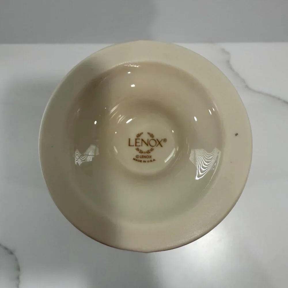 Vintage USA Lenox Barrington Pierced Footed Vase Porcelain Floral Gold‎ Trim